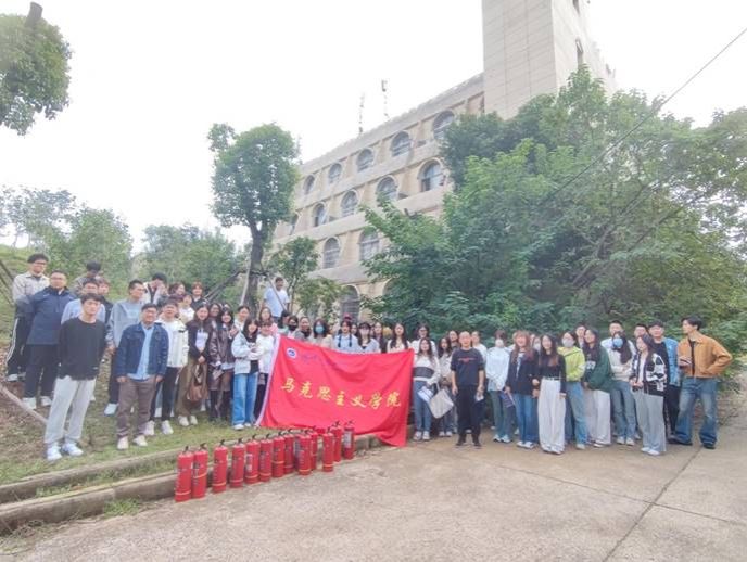 ˵: cd495352a0623239dda5ff87baeb616